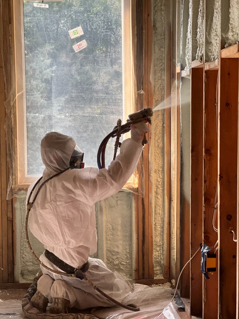 Sprayfoam Solutions Toronto - Professional Insulation Crew